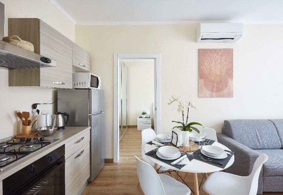 Beautiful Bohemian Apartment In Center Conditioned Air Côme Extérieur photo